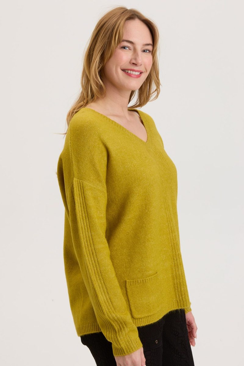 Gresham V-Neck - Image 3